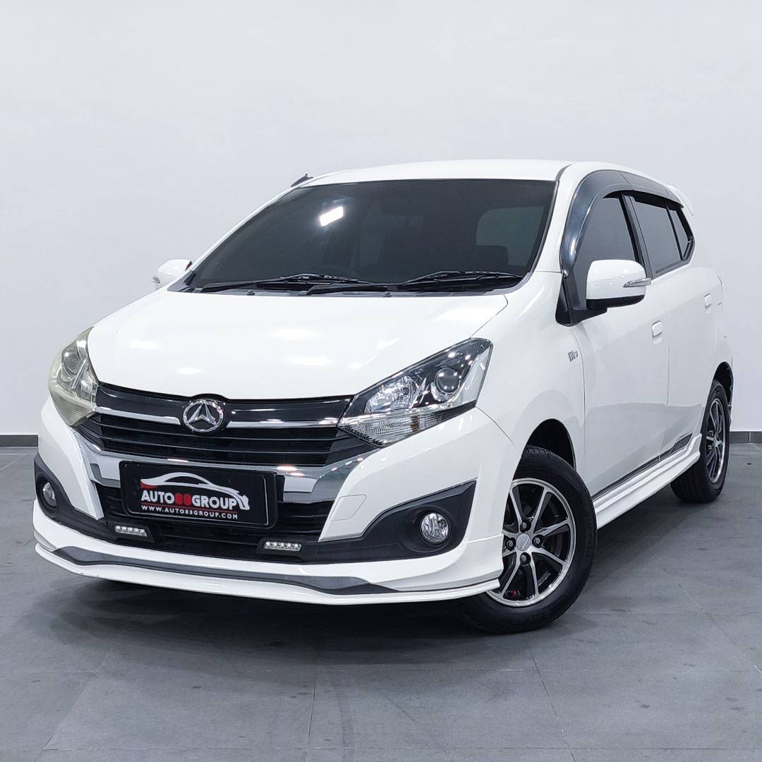 daihatsu-new-ayla-r-deluxe-lcgc-1200-manual-4x2-premium-white-2rows-2017-t-1829-fn-3136